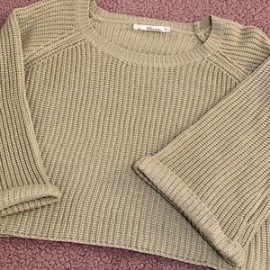 Knit tan Sweater size medium